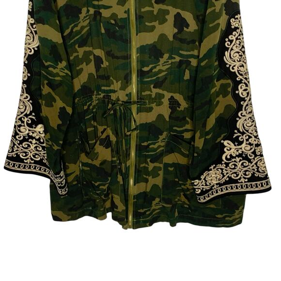 Andree by Unit 1X Cameo Full Zip Embroidered Sleeve Hooded Jacket - Picture 6 of 9